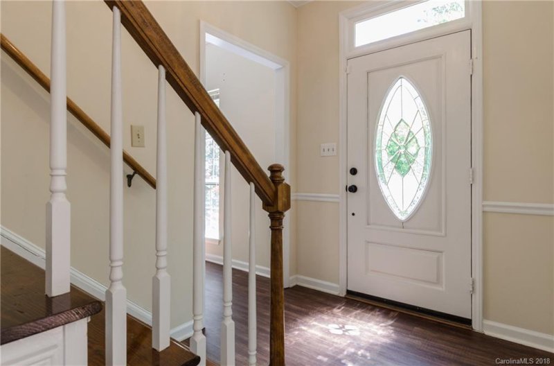 Property image 3 at 10434 Ranleigh Lane, Charlotte, NC 28273