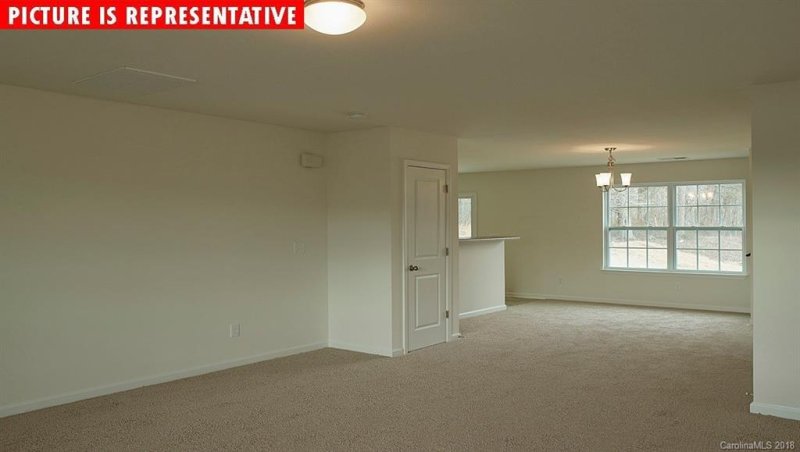 Property image 2 at 5410 Park Brook Drive, Charlotte, NC 28269