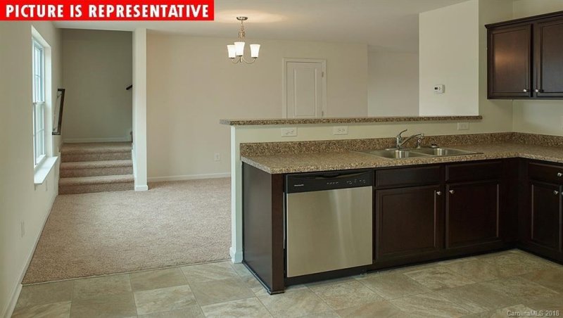 Property image 5 at 5410 Park Brook Drive, Charlotte, NC 28269