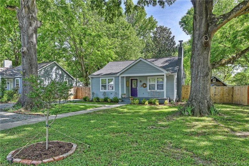 Property image 2 at 1221 Meadow Lane, Charlotte, NC 28205