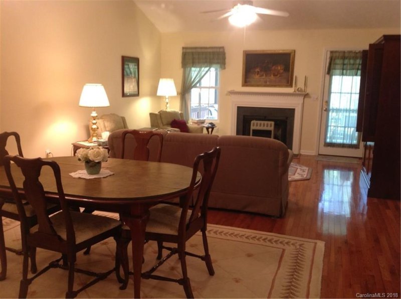 Property image 5 at 15 N Creekside Court, Hendersonville, NC 28791