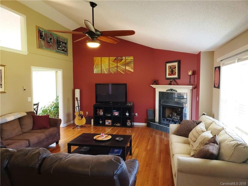 Property image 3 at 127 Ridge Brook Drive, Weaverville, NC 28787