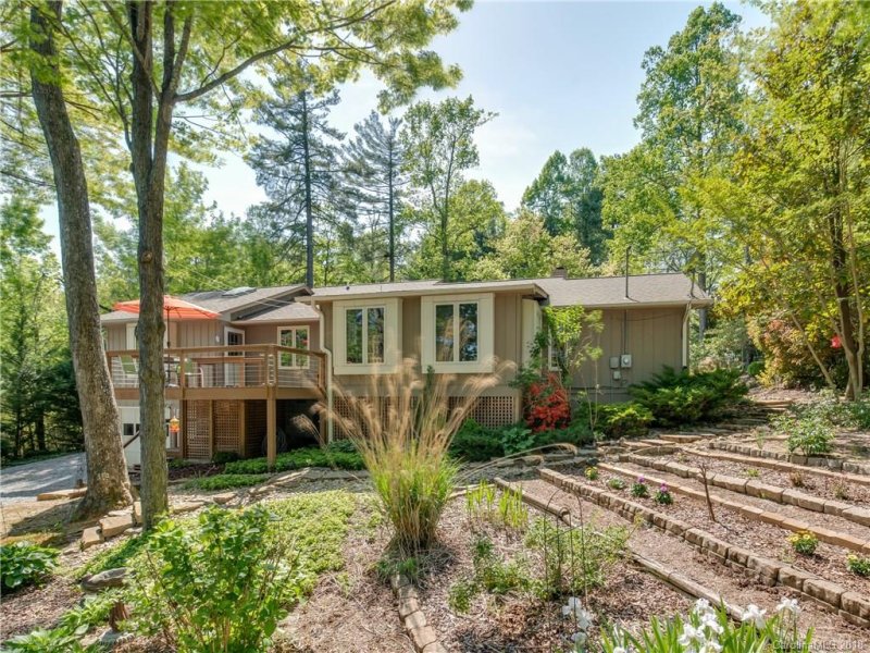 Property image 2 at 358 Whispering Woods Drive, Saluda, NC 28773