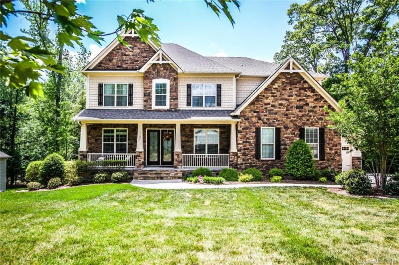 1108 James Madison Drive