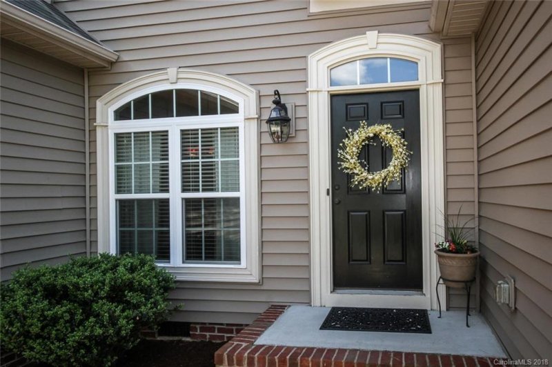 Property image 2 at 371 Windy Pine Drive, Lake Wylie, SC 29710