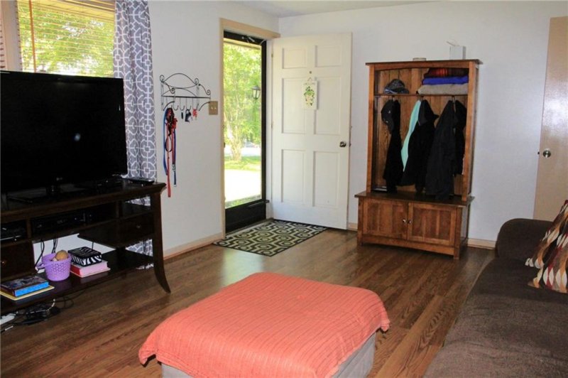 Property image 3 at 3244 25th Street Court, Hickory, NC 28601