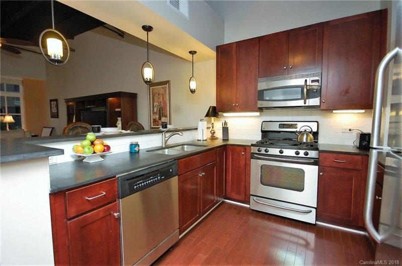 Property image 4 at 720 Governor Morrison Street, Charlotte, NC 28211