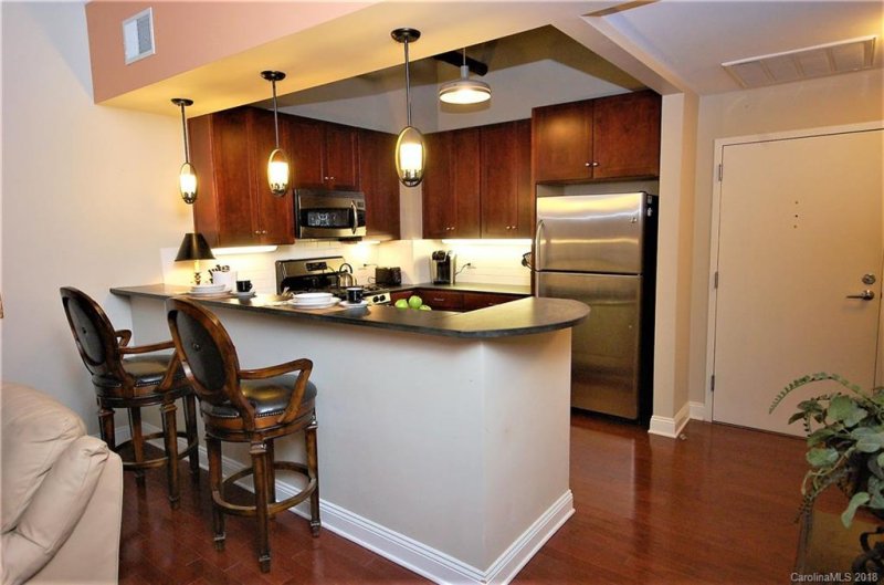 Property image 5 at 720 Governor Morrison Street, Charlotte, NC 28211