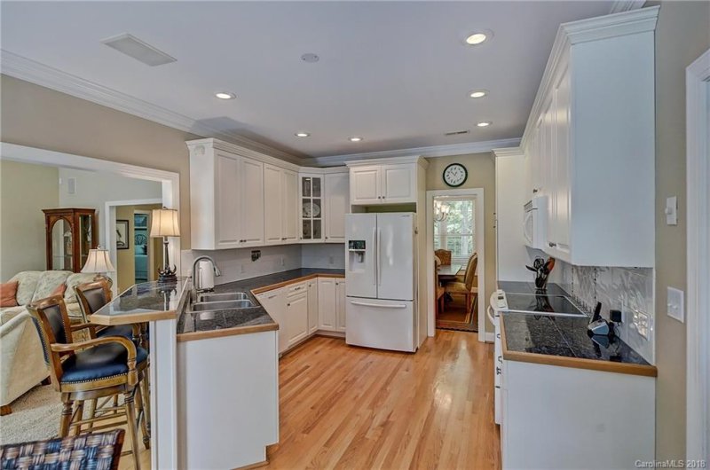 Property image 5 at 2700 Trent Pines Court, Sherrills Ford, NC 28673