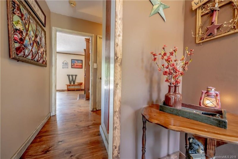 Property image 5 at 112 Quail Hollow Drive, Kings Mountain, NC 28086