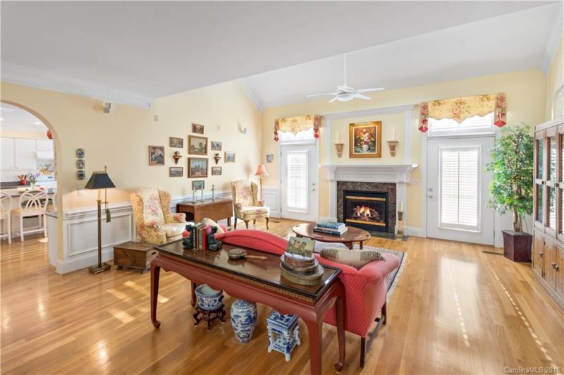 Property image 2 at 12 Sweet Gum Drive, Asheville, NC 28805