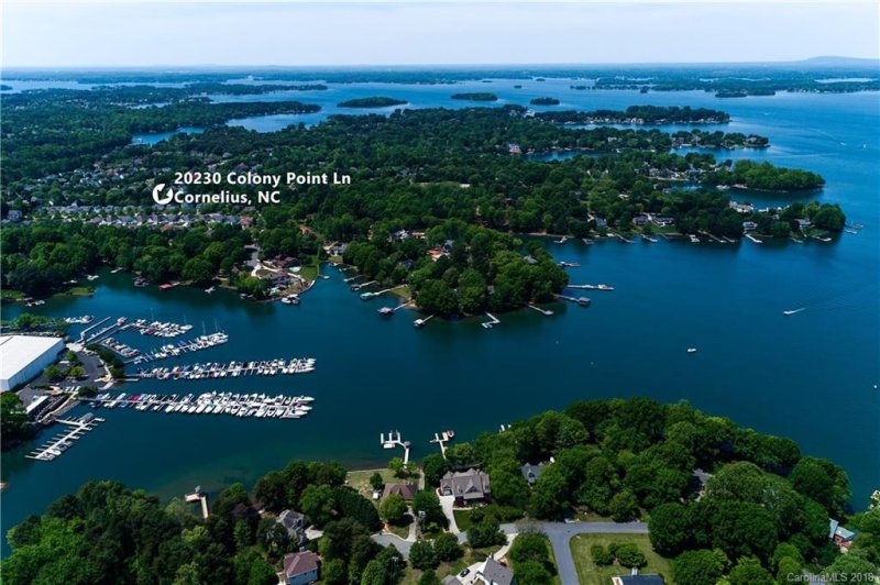 Property image 2 at 20230 Colony Point Lane, Cornelius, NC 28031