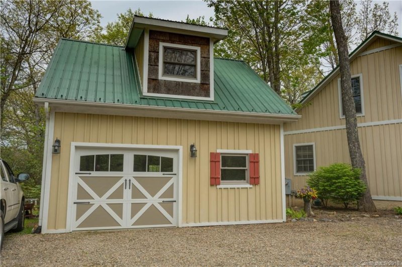Property image 3 at 93 Chickadee Lane, Maggie Valley, NC 28751