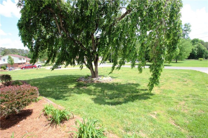 Property image 3 at 1450 Fieldcrest Drive, Salisbury, NC 28146