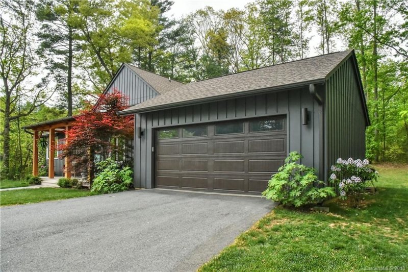 Property image 5 at 657 N Rugby Road, Hendersonville, NC 28791