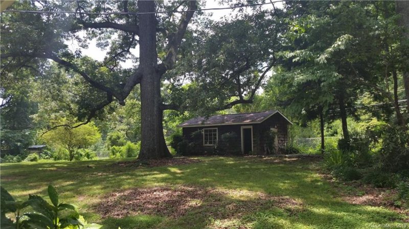 Property image 4 at 7010 Monroe Road, Charlotte, NC 28212