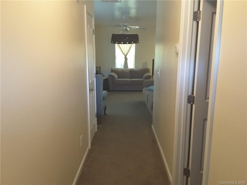Property image 4 at 1721 J Julian Lane, Charlotte, NC 28208