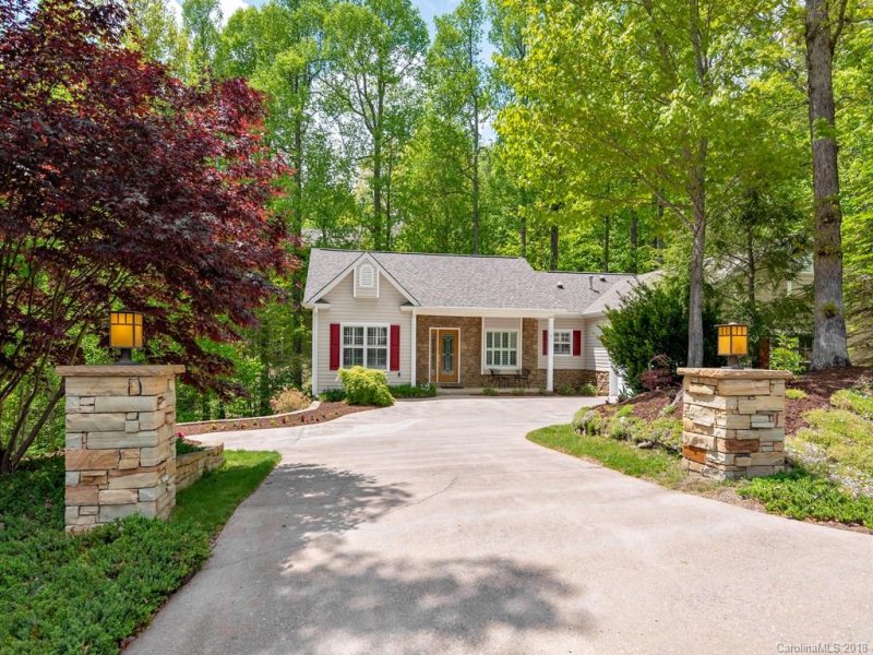 Property image 3 at 115 Sugar Maple Heights, Hendersonville, NC 28739