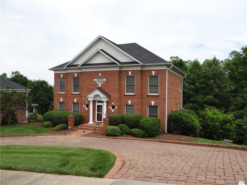 Property image 2 at 3722 8th Street Place, Hickory, NC 28601