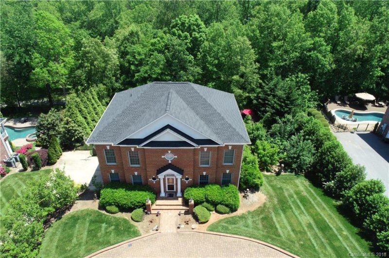 Property image 4 at 3722 8th Street Place, Hickory, NC 28601