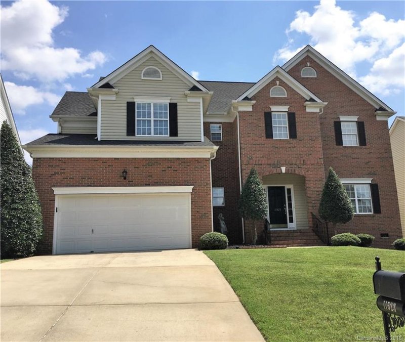 Property image 3 at 11523 Innes Court, Charlotte, NC 28277