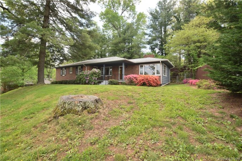 Property image 4 at 2 Beechwood Road, Asheville, NC 28805