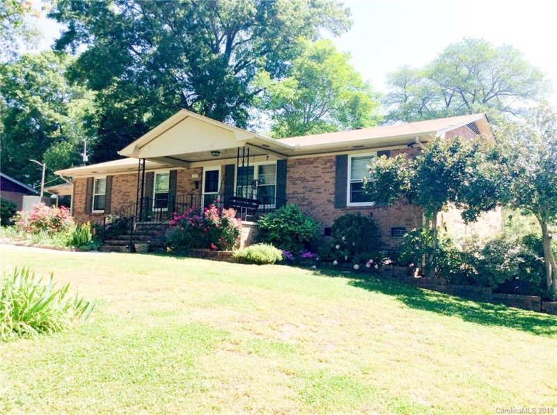 Property image 2 at 1722 Anthony Drive, Gastonia, NC 28052