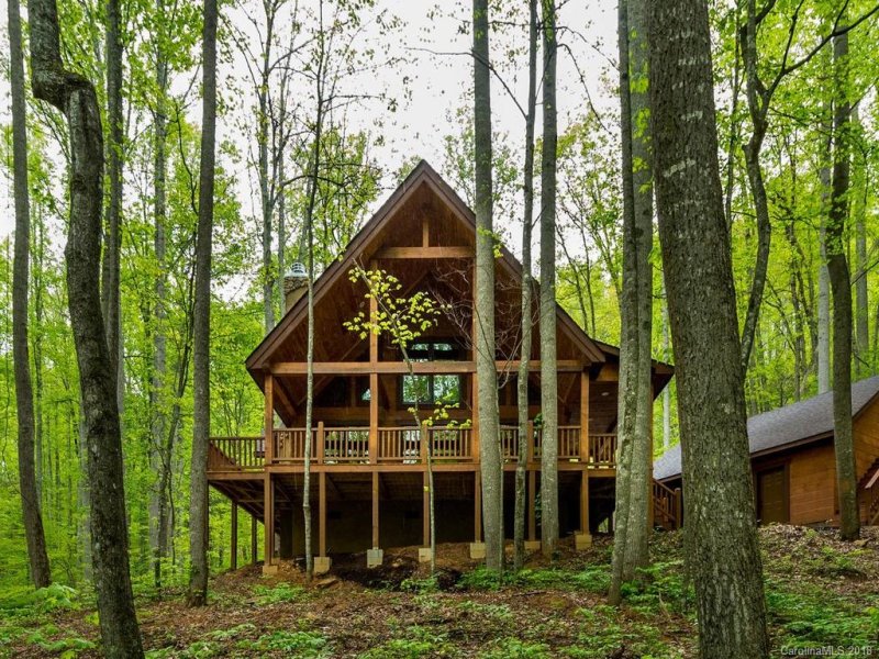 Property image 2 at 955 Red Wolf Run, Mars Hill, NC 28754