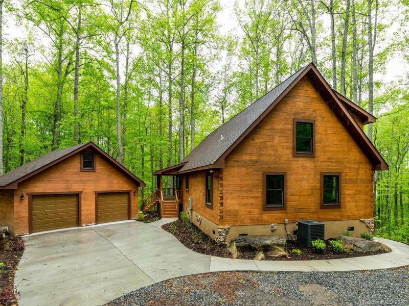 Property image 3 at 955 Red Wolf Run, Mars Hill, NC 28754