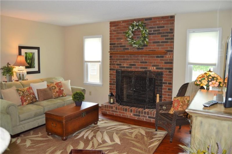 Property image 5 at 6030 Gold Creek Estate Drive, Hickory, NC 28601