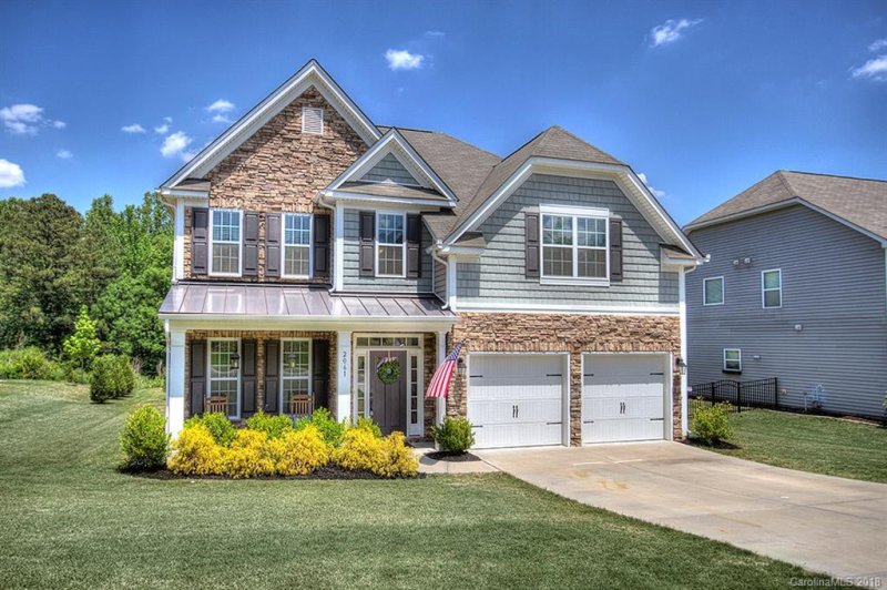 Property image 2 at 2061 Lakebridge Drive, Fort Mill, SC 29715