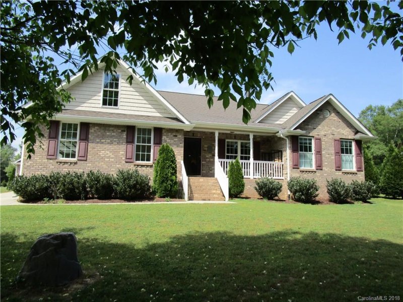 Property image 2 at 263 Rippling Creek Drive, York, SC 29745