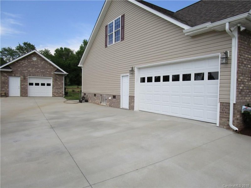 Property image 3 at 263 Rippling Creek Drive, York, SC 29745