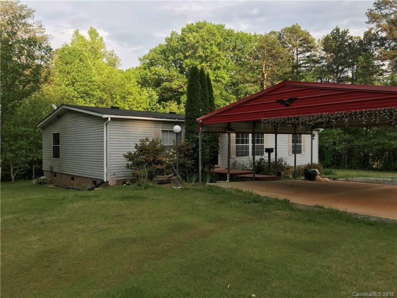 Property image 3 at 844 Shelton Drive, Iron Station, NC 28080