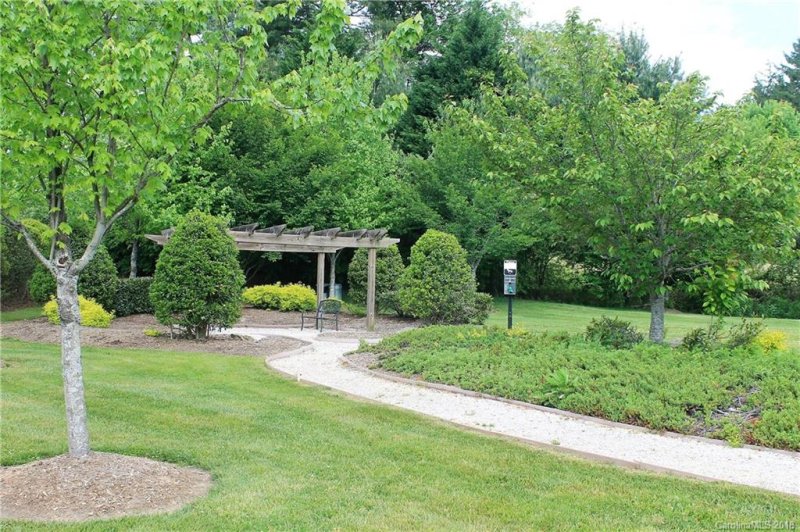 Property image 3 at 89 Morningside Lane, Hendersonville, NC 28792