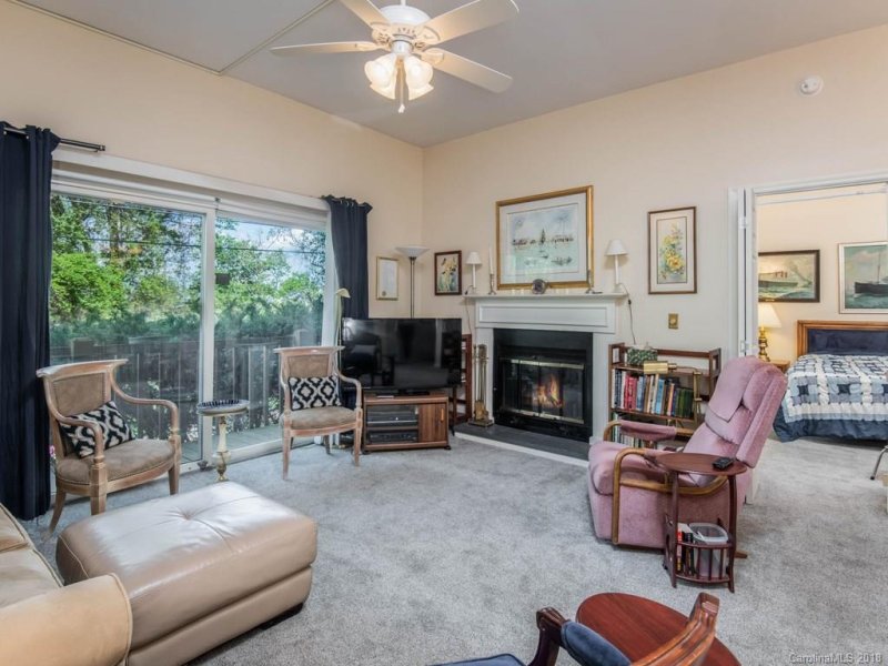 Property image 5 at 524 Windswept Drive, Asheville, NC 28801