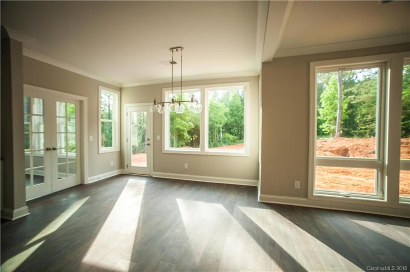 Property image 5 at 5036 Stockbridge Drive, Mount Holly, NC 28120