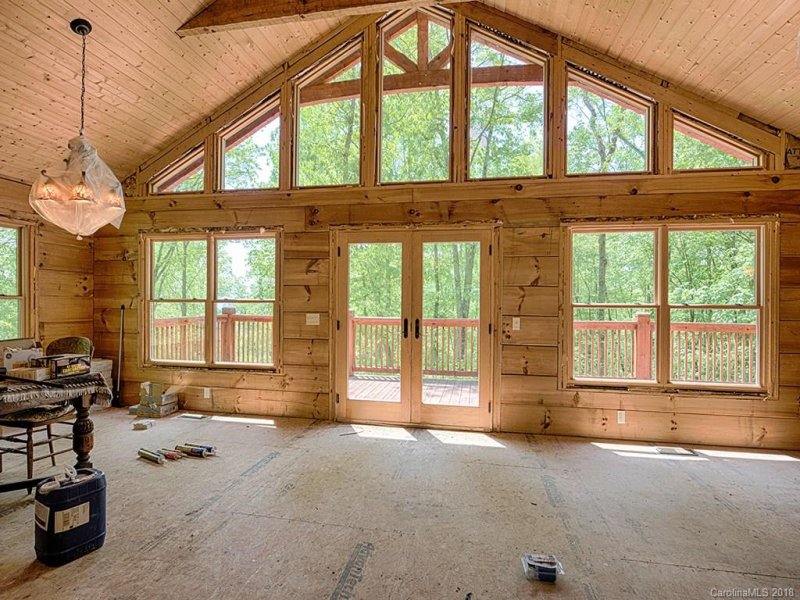 Property image 2 at 850 Cobblestone Drive, Waynesville, NC 28786