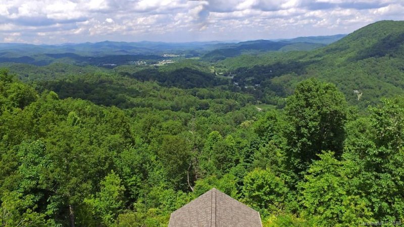 Property image 3 at 129 Heather Circle, Brevard, NC 28712