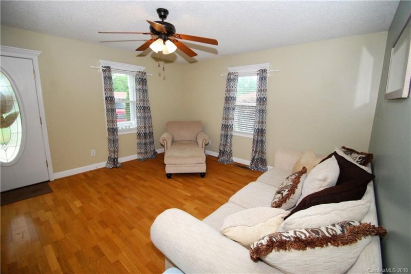 Property image 4 at 505 Gann Street, Lowell, NC 28098