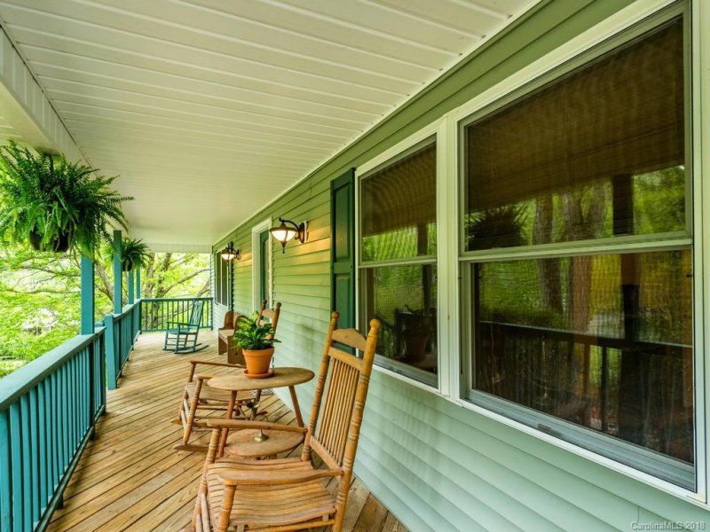 Property image 3 at 6 Countryside Estate, Barnardsville, NC 28709