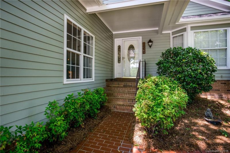 Property image 2 at 2929 Misty Plum Court, Fort Mill, SC 29715