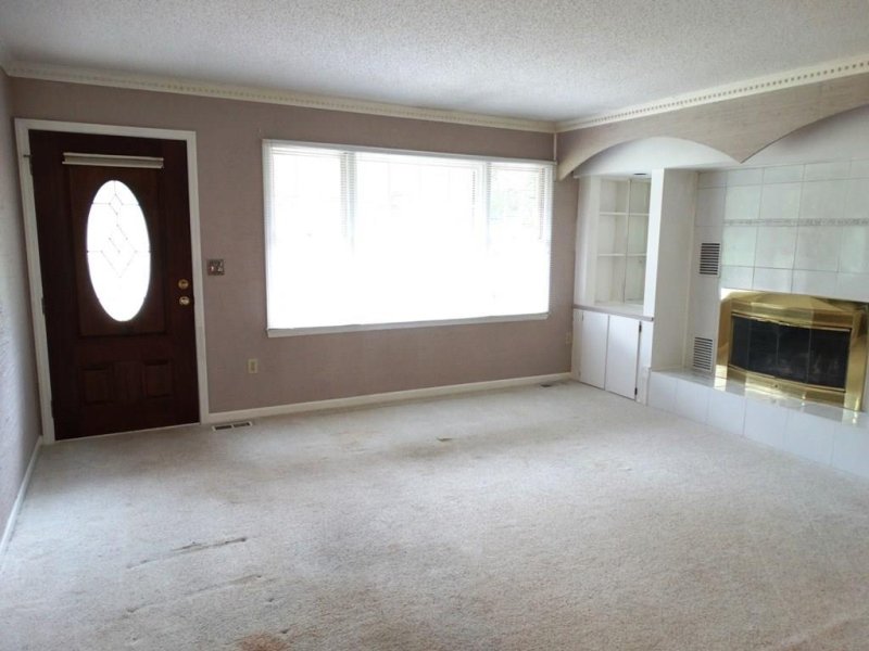 Property image 5 at 5645 Sandhurst Road, Hickory, NC 28602