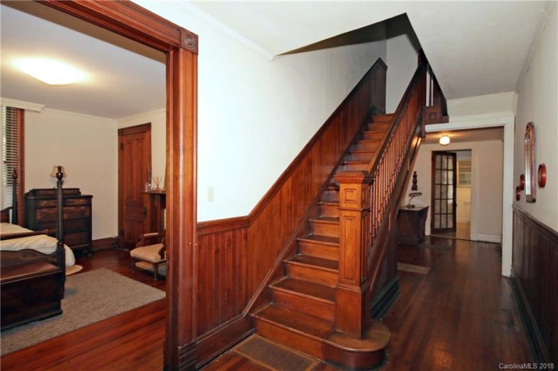 Property image 4 at 427 Davie Avenue, Statesville, NC 28677