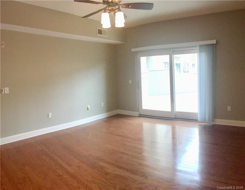 Property image 2 at 721 Governor Morrison Street, Charlotte, NC 28211