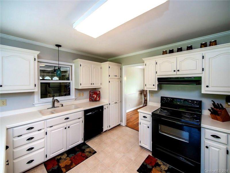 Property image 2 at 1680 Litchfield Road, Rock Hill, SC 29732