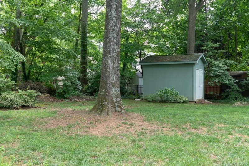 Property image 4 at 162 Vernon Drive, Davidson, NC 28036
