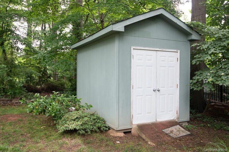 Property image 5 at 162 Vernon Drive, Davidson, NC 28036