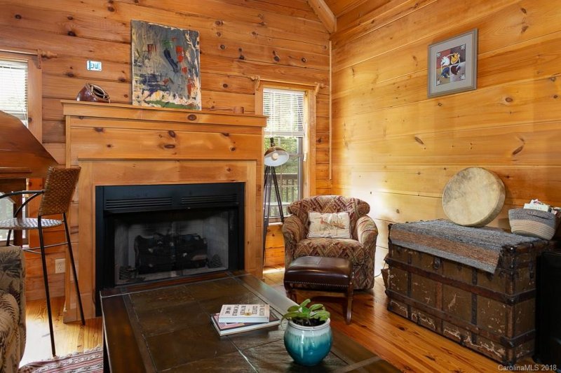 Property image 3 at 898 Morgan Hill Road, Black Mountain, NC 28711