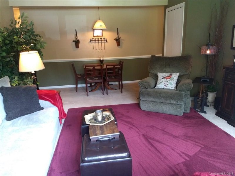 Property image 3 at 27 Capri Lane, Hendersonville, NC 28791